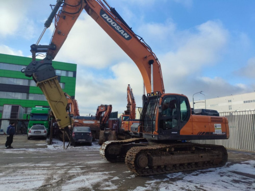 Doosan Dx300lca