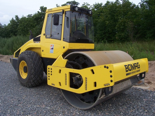 Bomag BW 214 - 14,5 тонн